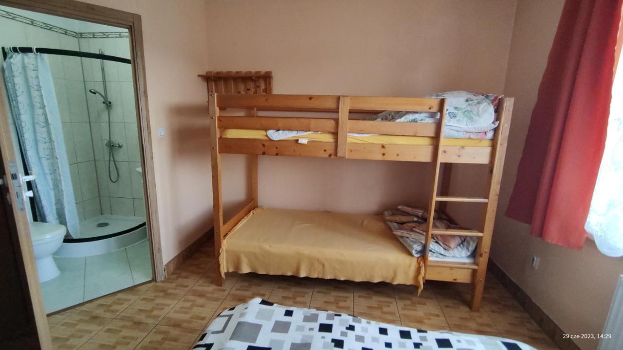 Tanie Noclegi Krysia Falsztyn מראה חיצוני תמונה